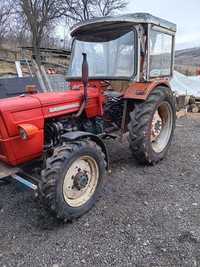 Vând tractor  Fiat 415
