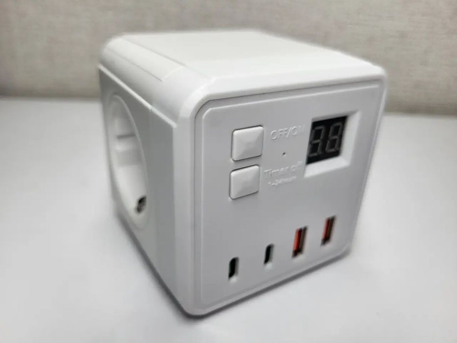 Сетевой фильтр с таймером 3 розетки + 2 USB-порта + 2 Type-C