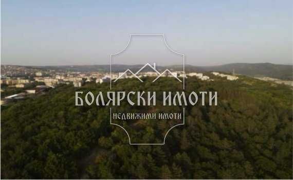 Парцел за жилищно строителство с Южна панорама