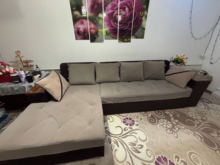Диван в хорошем состоянии