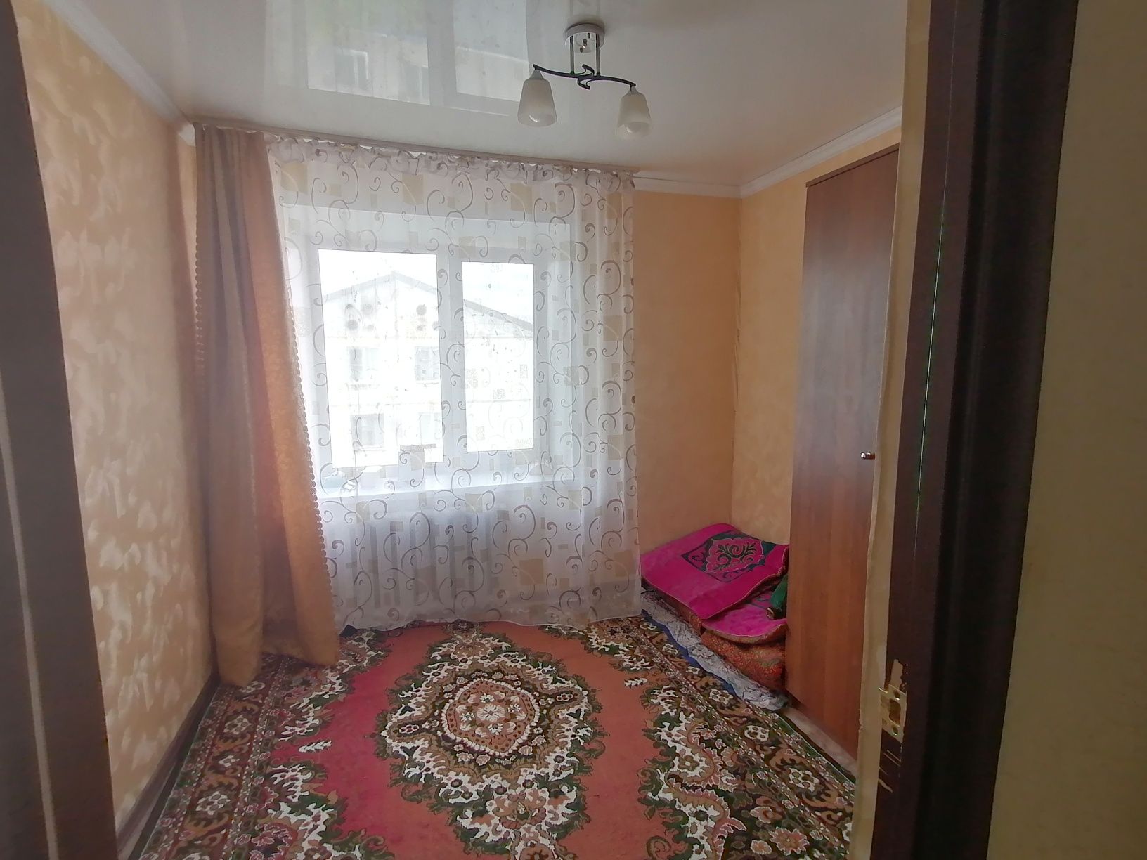 . Продам в кирпичном доме  3-х комнатную
