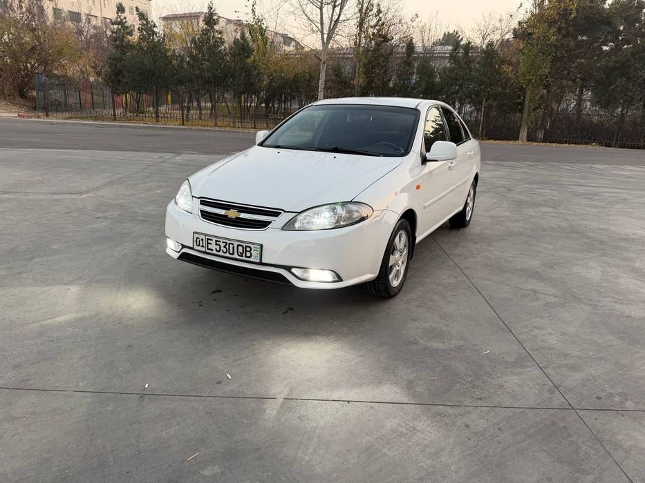 Gentra sotiladi srochni