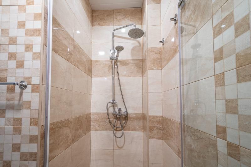 Дава се под наем Двустаен апартамент в София, Оборище - 90 кв.м за 690 € - Снимка #2