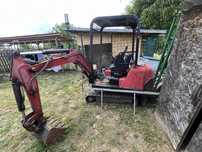 Vand mini excavator de 1500 kg