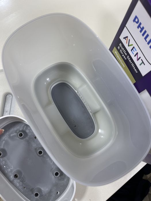 Sterilizator Philipe Avent cu uscator