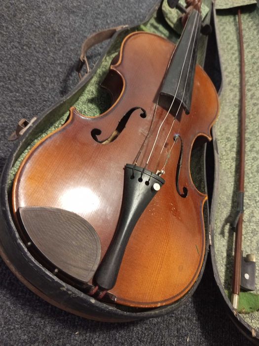 Цигулка Немска от 1882Година