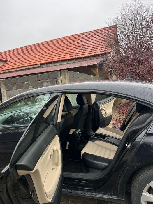 Volkswagen Passat CC • 2.0 TSI • Automată • 200 CP • 2010