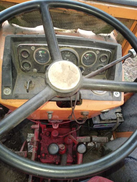 Tractor 445  de vinzare