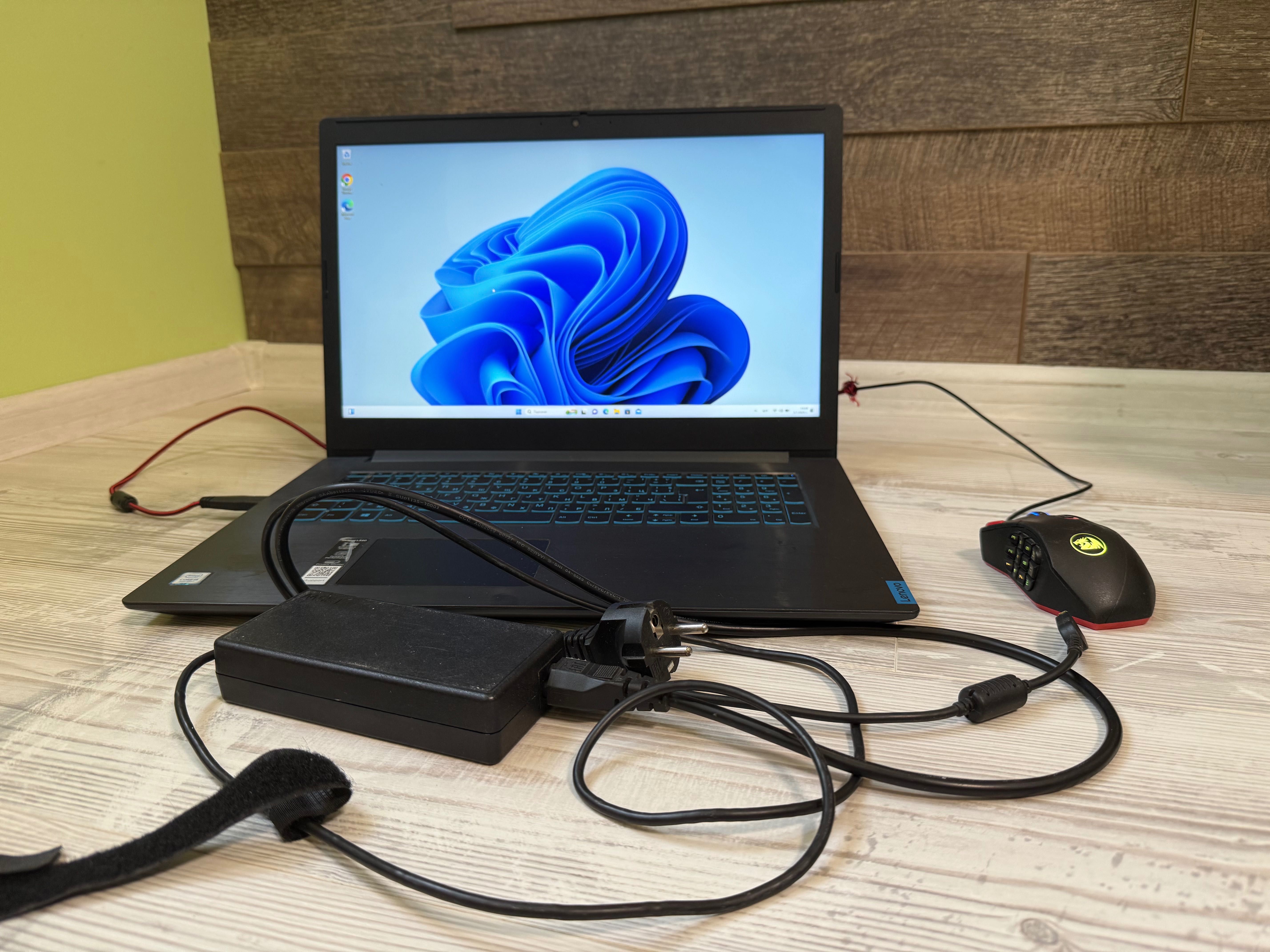 Лаптоп Lenovo IdeaPad L340-17IRH Gaming