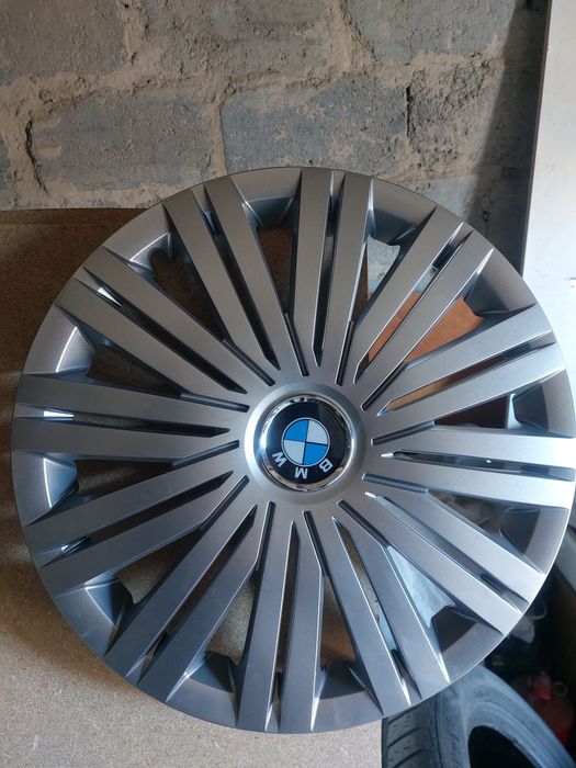 Продам колпак BMW r 17