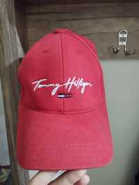 Оригинальная кепка Tommy Hilfiger в отличном состоянии