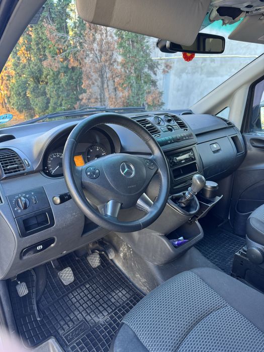Mercedes Vito Mixt