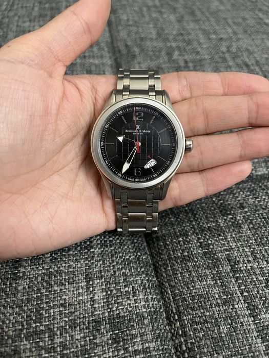 Orginal soat sotiladi