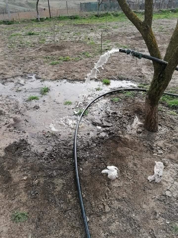 Foraje puțuri de mici și mari dimensiuni