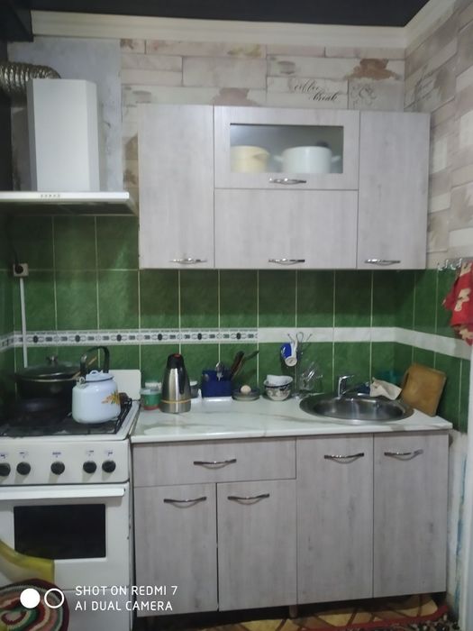 Чирчик шахар 
8-микрораён 
#3-хона 2-этаж 
Квартира сирочни сотилад