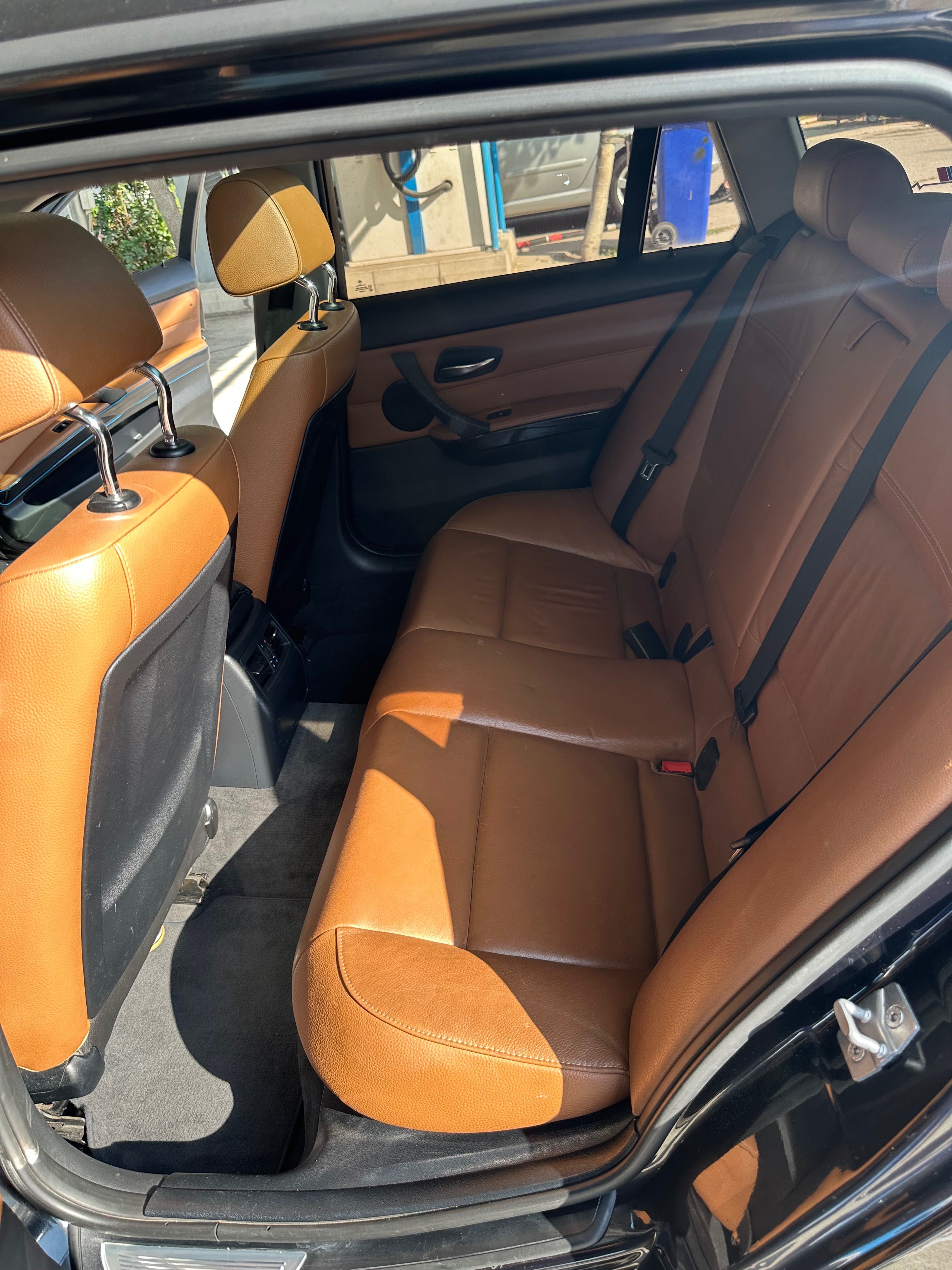 Кожен салон BMW e91
