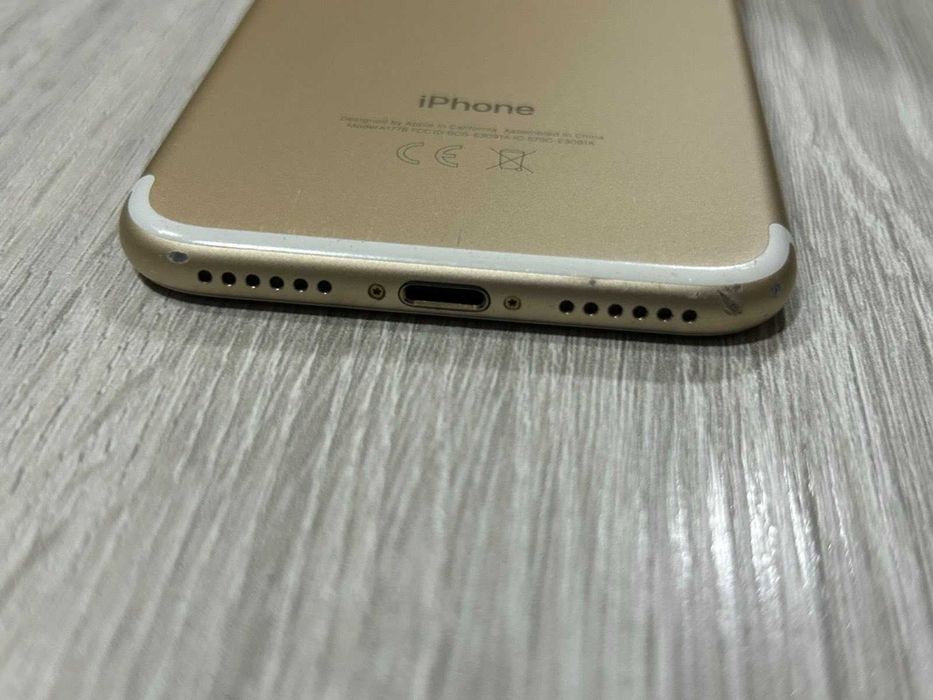 iPhone 7 128GB / 79 %