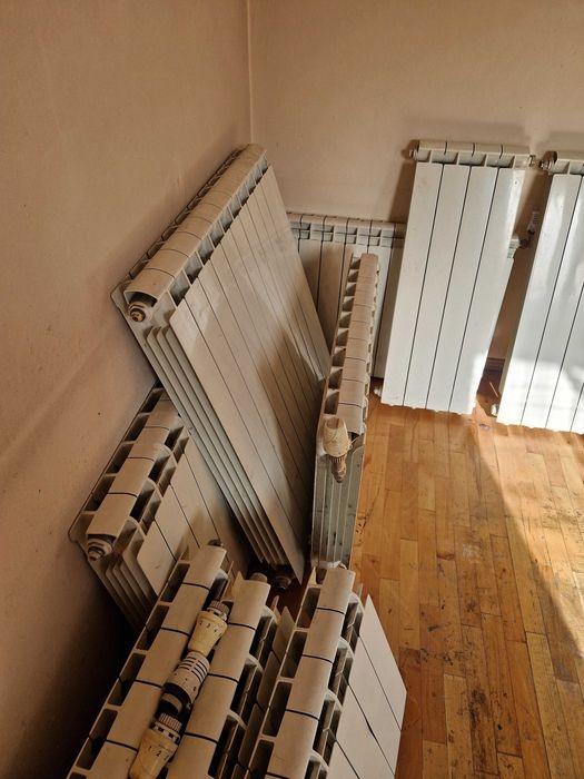 Алуминиеви радиатори 11 бр (101 глидера) в много добро състояние