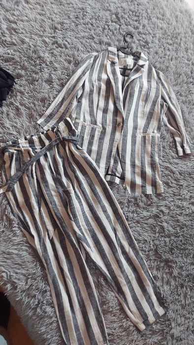 Комплект сако и панталон