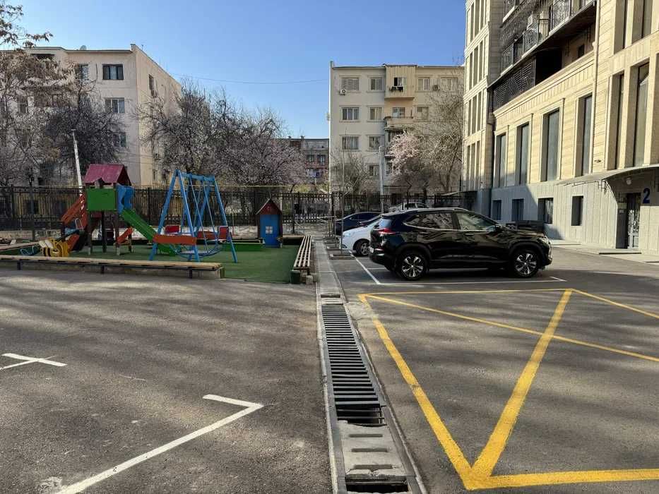 Сдается новая 2-х комнатная квартира после ремонта возле Экобазара