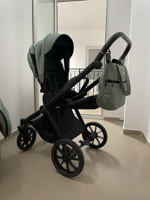 CARUCIOR 2 în 1 de vânzare in stare foarte buna