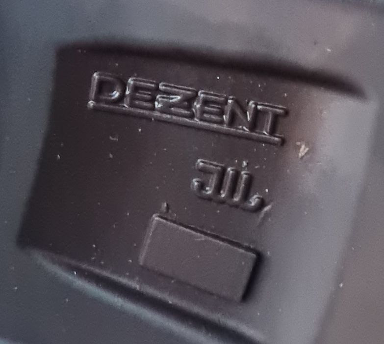 Jante R18 - Dezent TU Black - 5x114,3