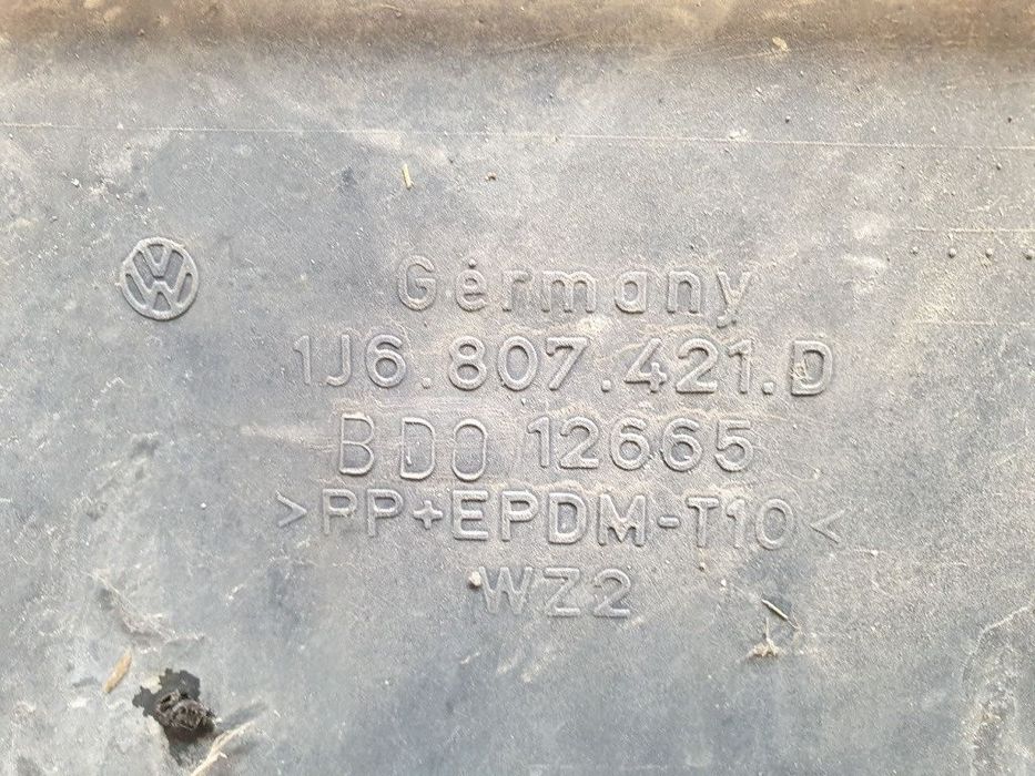 Bara  spate VOLKSWAGEN GOLF IV 1J1 1997 - 2007 1.4 16V AHW, AKQ, APE, AXP, BCA  1J6807421D
