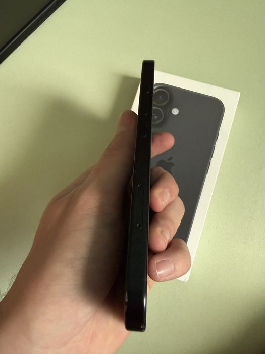 iPhone 16, 128gb, liber de retea.