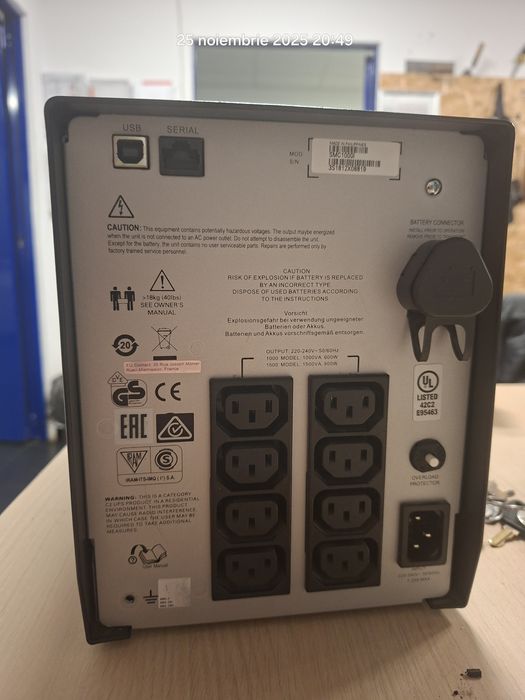 UPS SMART 1000VA usb port 230 AVR