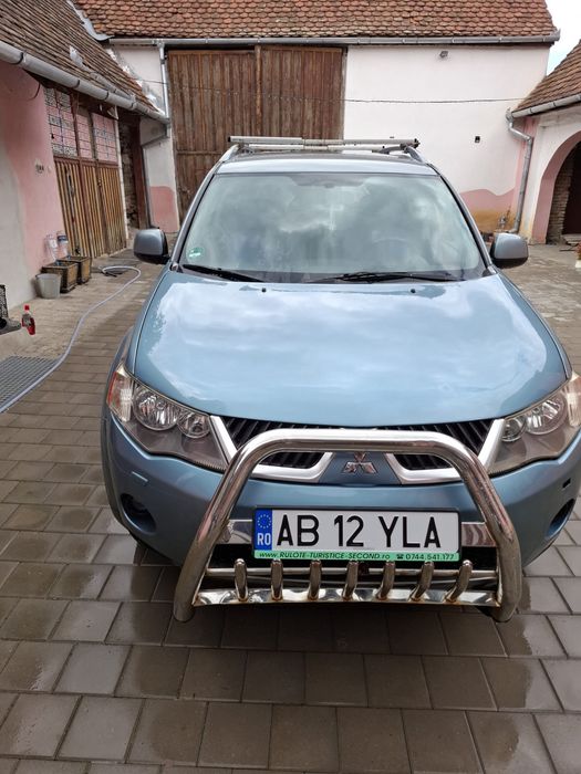 Mitubishi Outlander