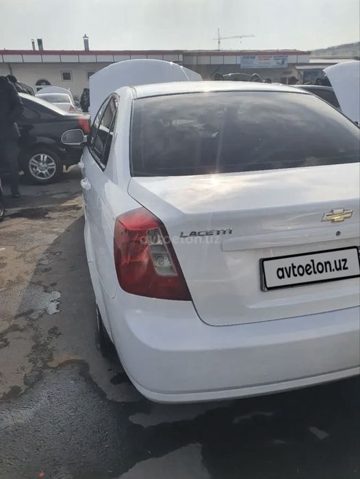 Ласетти срочно сотилади!!!