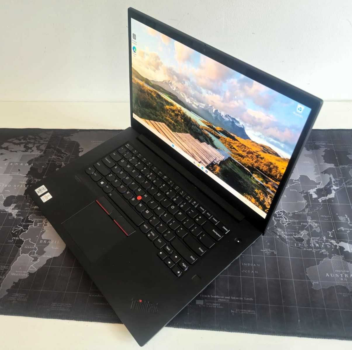 Lenovo ThinkPad P1 Gen 3 15.6" 4K nVidia T1000 Max Q i7 64GB RAM
