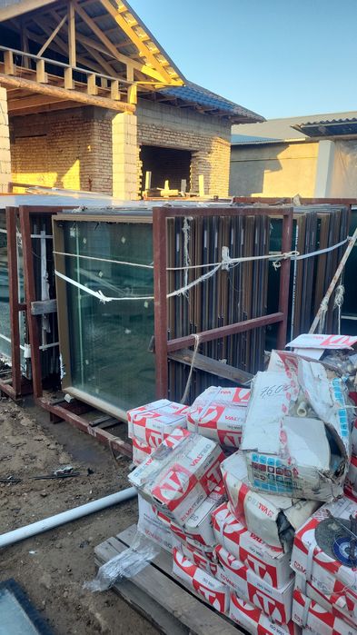 Продам окна алюминевые глухой толстостенный не биюшие