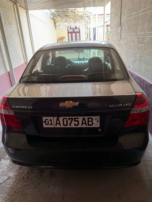 Продается нексия 3