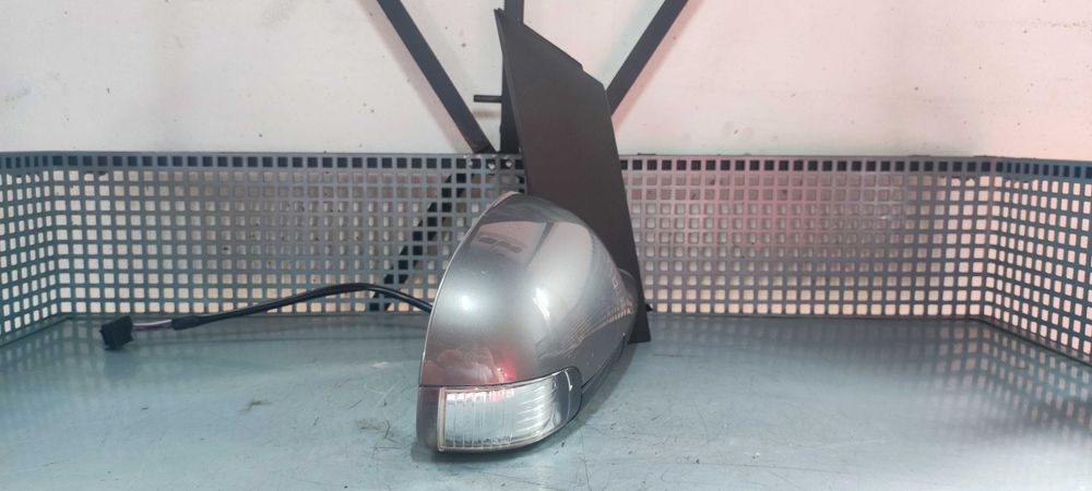 Oglinda dreapta volkswagen vw touran 1T2 cross cod vopsea LD7S
