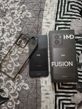 Продавам нов HMD(Nokia)FUSION 8+8/256 с гаранция от Yettel!
