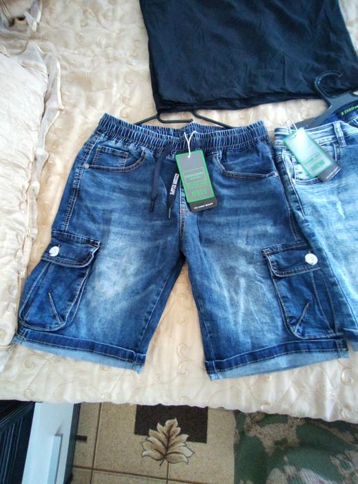 Нови къси мъжки дънки два модела