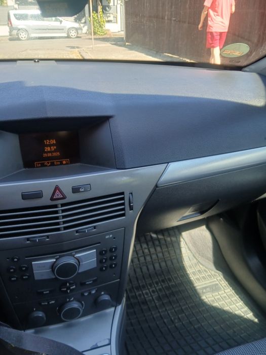 Opel Astra H 1,6