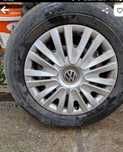 Vand 4 jante+4 anvelope vara originale + 4 capace VW Passat,stare buna