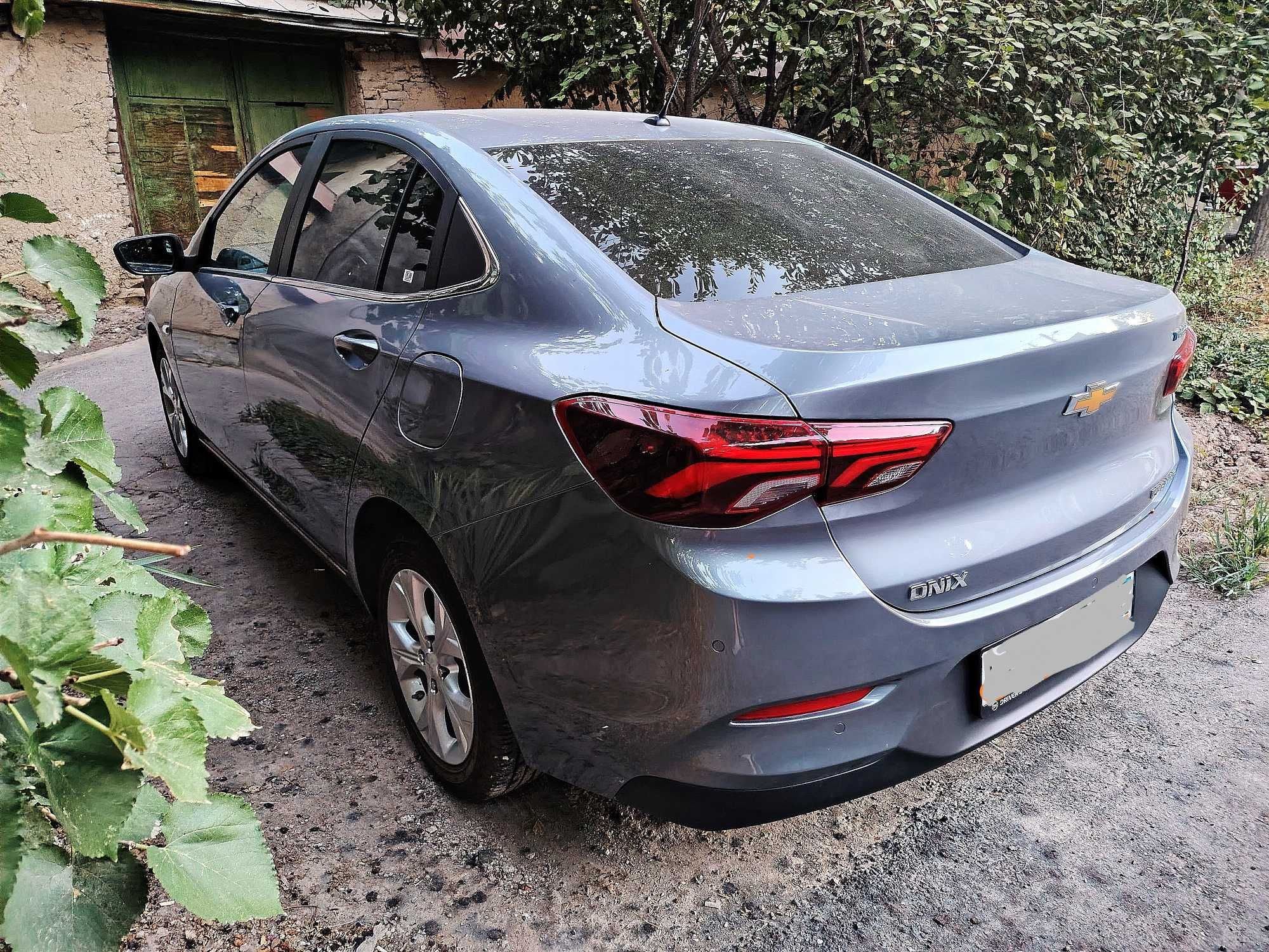 Chevrolet Onix Premier Plus 2 4 позиция.