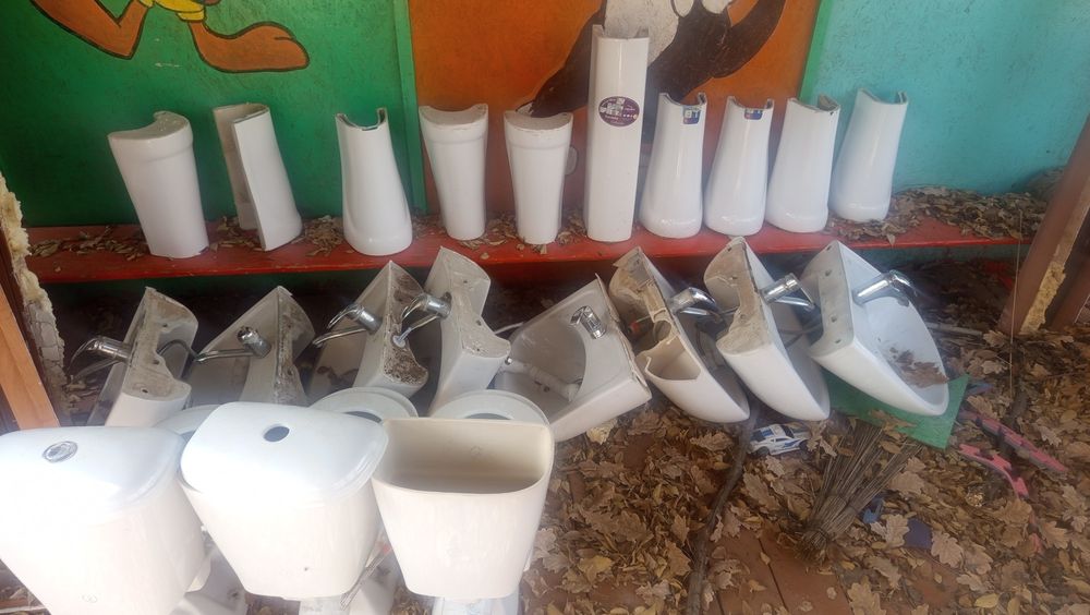 Унитазы детские  в хорошем состоянии