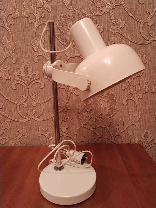 Лампа настрлтная белая