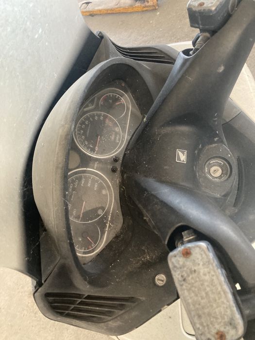 Honda Silver Wing T400 на части