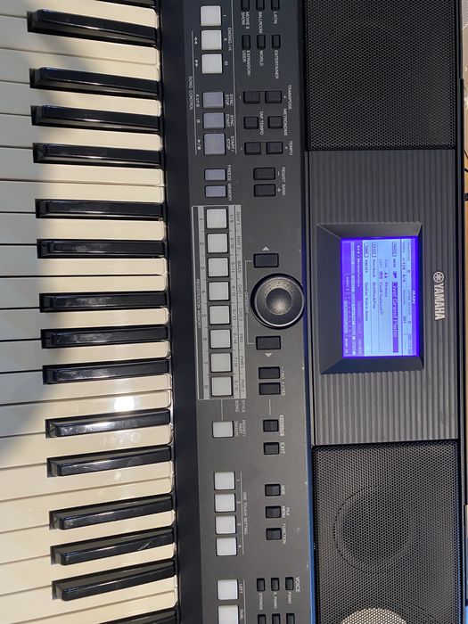 Yamaha Psr -S650