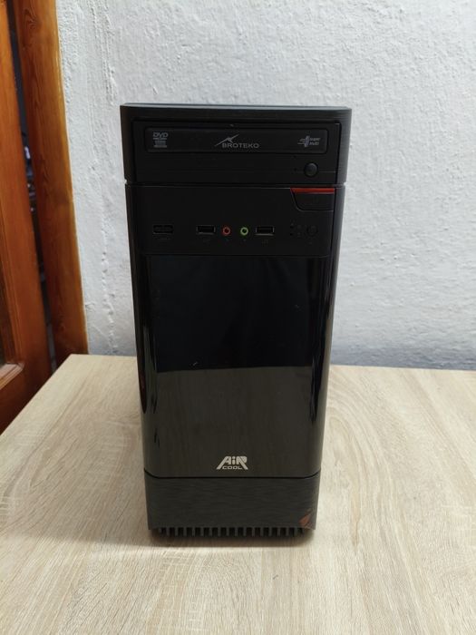 системник. Core i3-3220/GT440 1Gb/DDR3 8Gb/HDD 500Gb