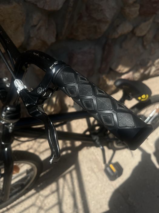 Велосипед AVIGO BMX STINGER 20" , Черен