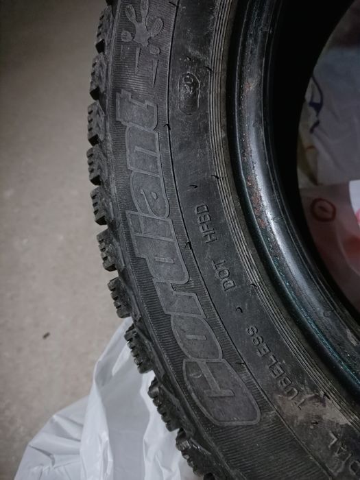Шины зимние, шипованные  CORDIANT  продам в комплекте  185/60 R15 84 T