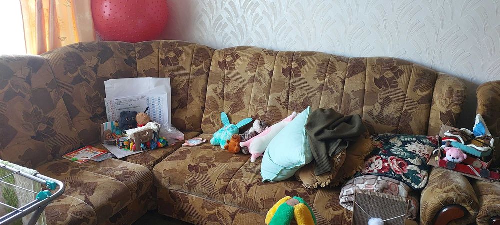 Диван угловой с креслом