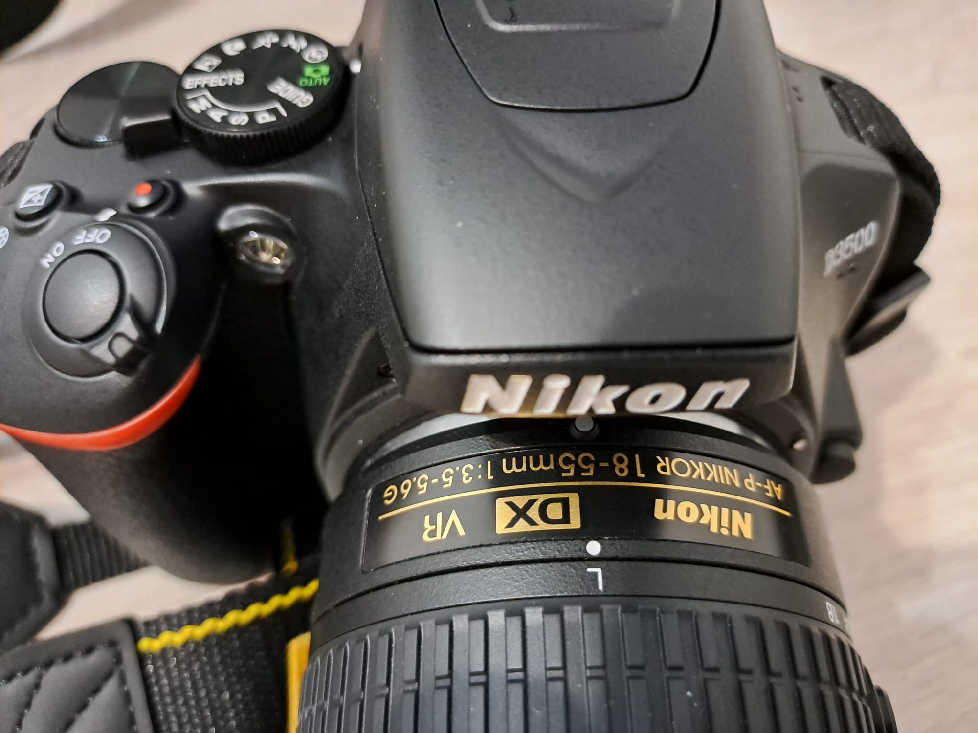 Aparat foto DSLR Nikon D3500