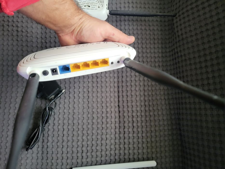 Vand 3 routere functionale